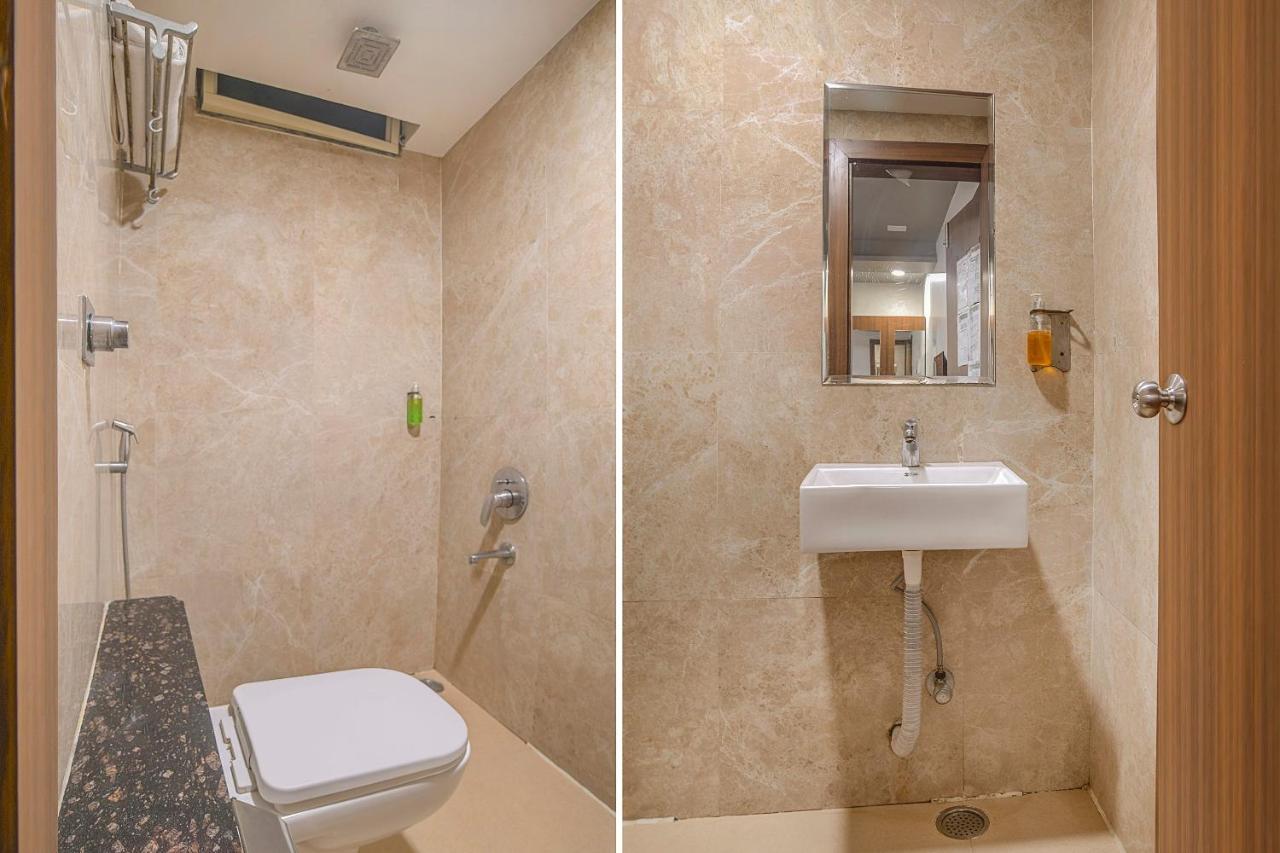Vaccinated Staff- Townhouse Oak Hotel Silvotel Indore Zewnętrze zdjęcie