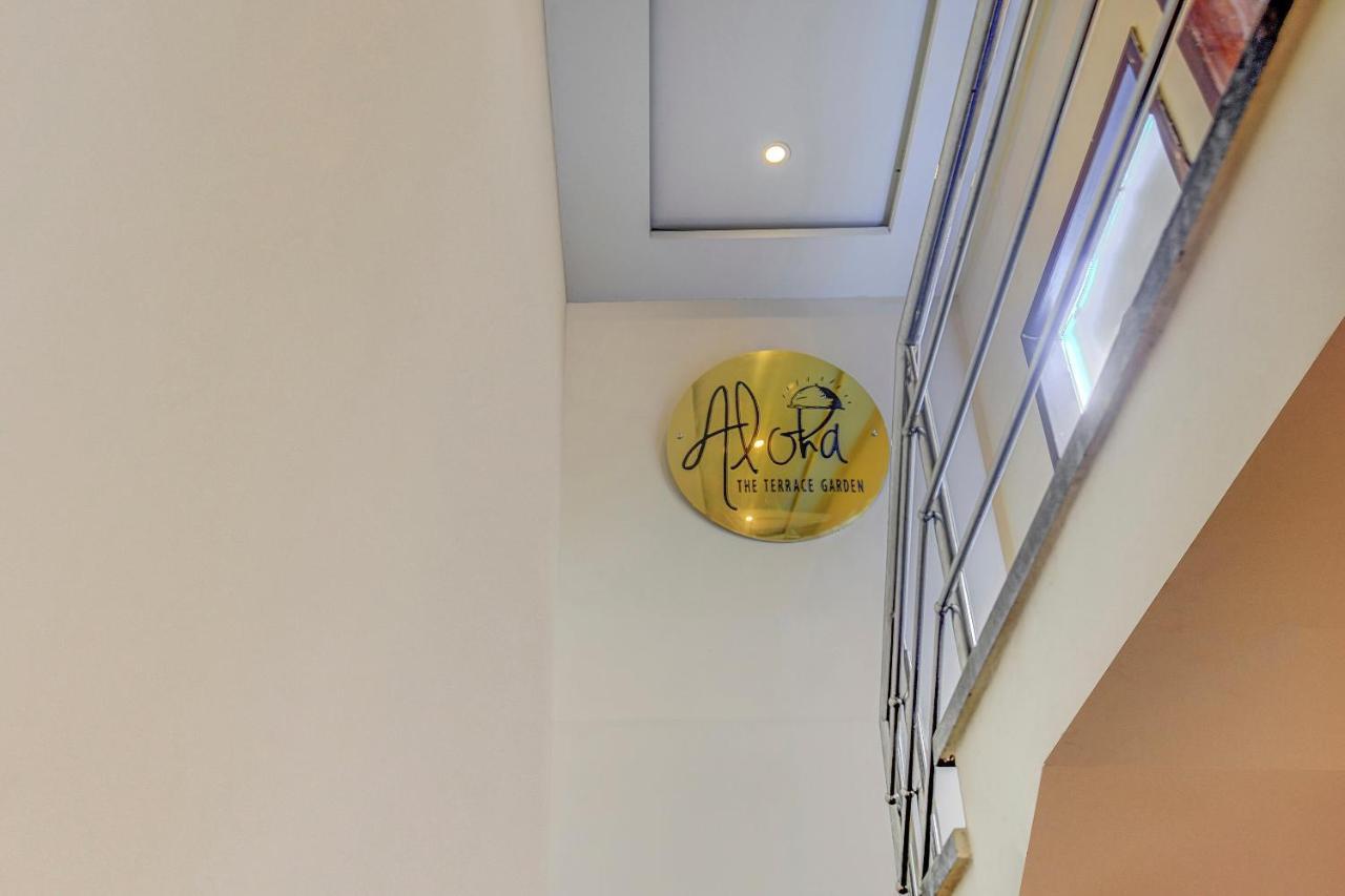 Vaccinated Staff- Townhouse Oak Hotel Silvotel Indore Zewnętrze zdjęcie