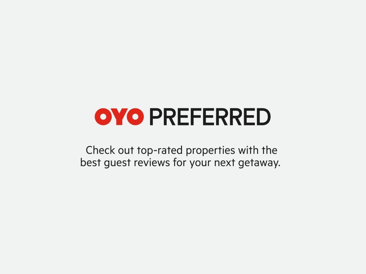 Vaccinated Staff- Townhouse Oak Hotel Silvotel Indore Zewnętrze zdjęcie
